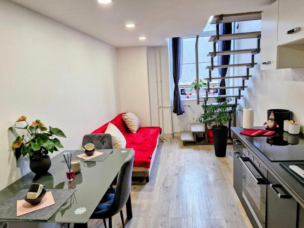 Ljubljana Nest- Centre, Free Parking- Renovated August 2024 아파트 외부 사진
